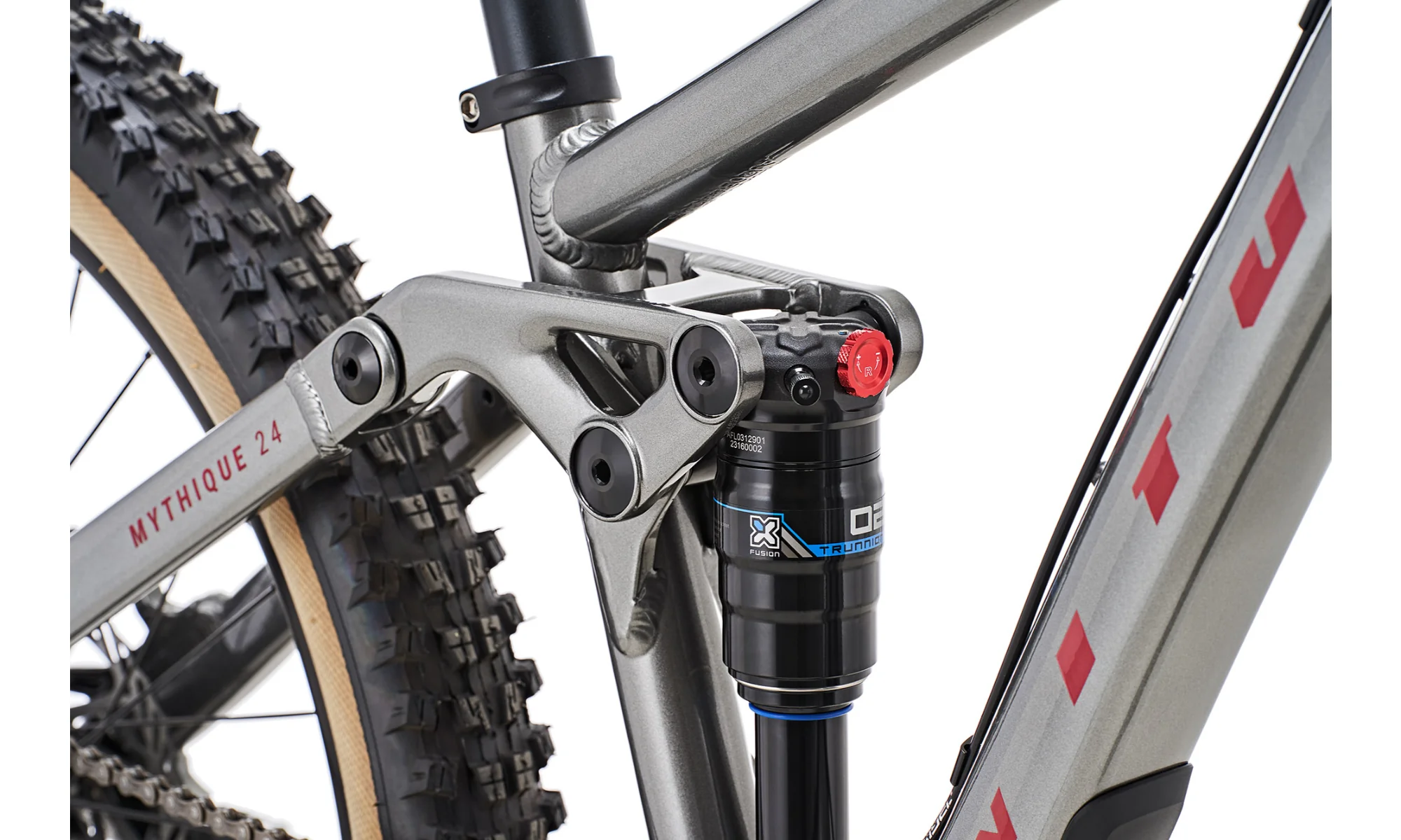 Vitus Mythique 24 Youth Mountain Bike - Image 8
